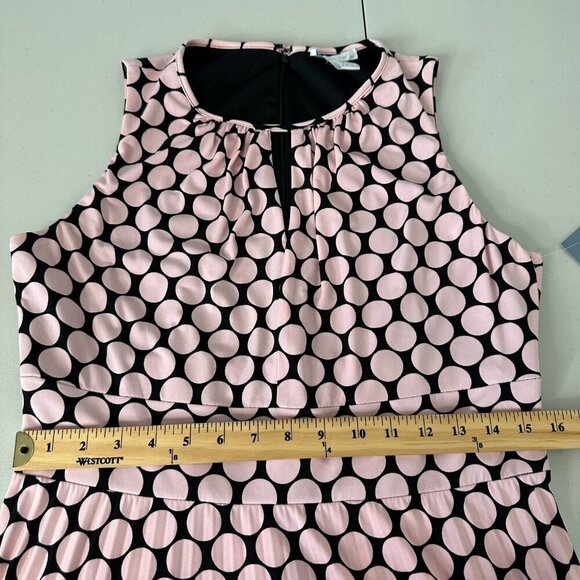 NWT London Times Pleated Dress Size 12 Keyhole Sleeveless Polka Dot Pink - Picture 11 of 12